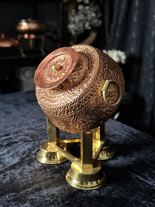 Copper nakshi daig