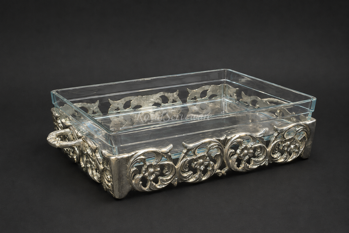 Silver rectangular dish
