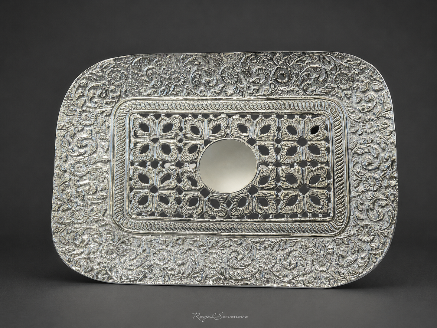 Shield / tray