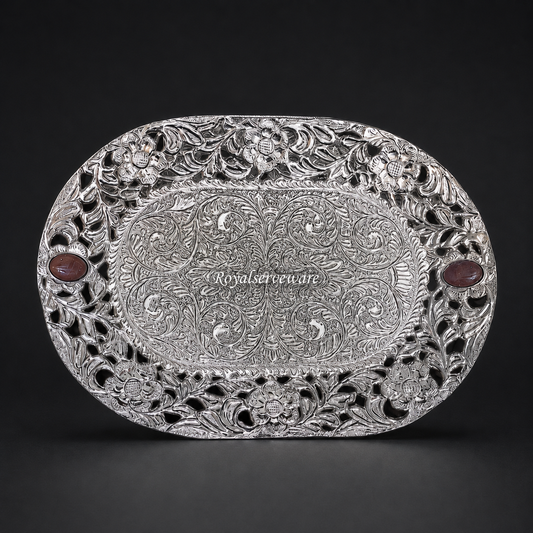 Cutwork tray with aqeeq stone