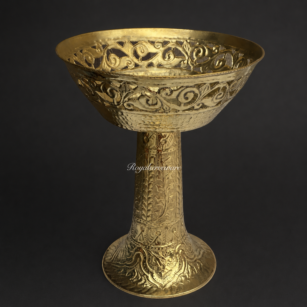 Brass pilar platter