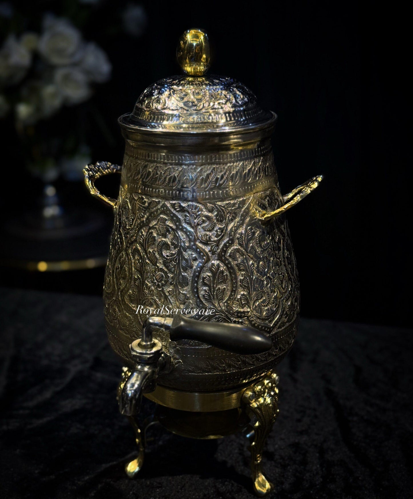 Tea dispenser