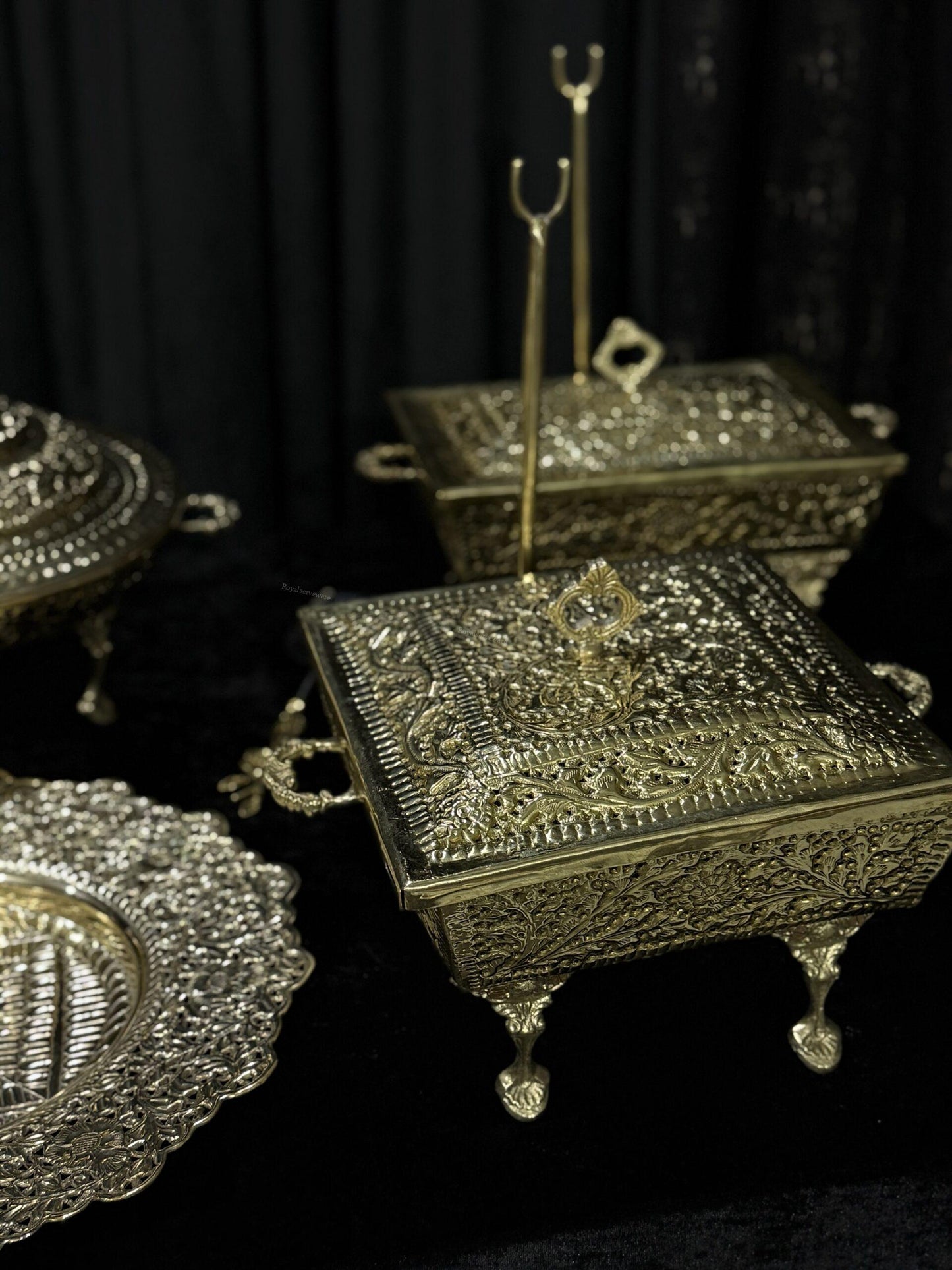 Square cutwork dish brass