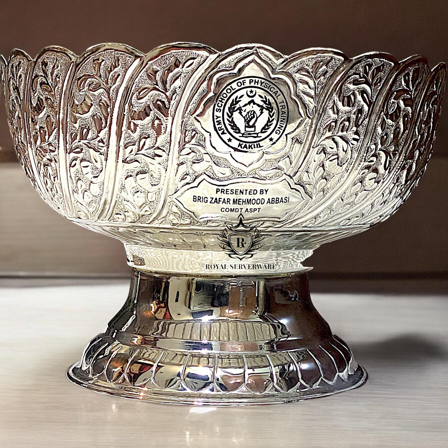 Brass bowl large