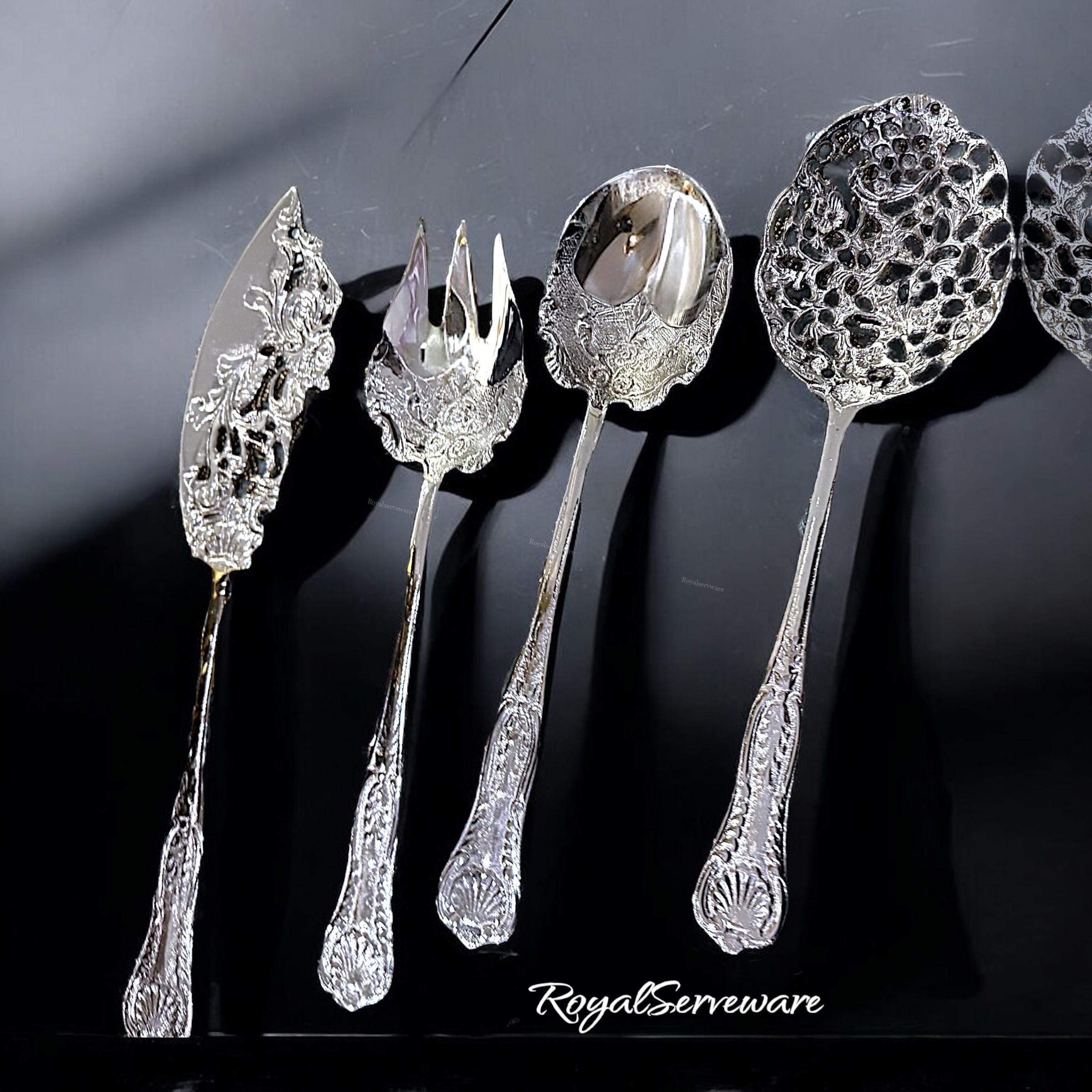 photoroom_20241224_071117 Set of 4 silver serving spoons - Image 1