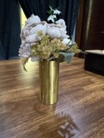 Charming little brass vase - Image 4