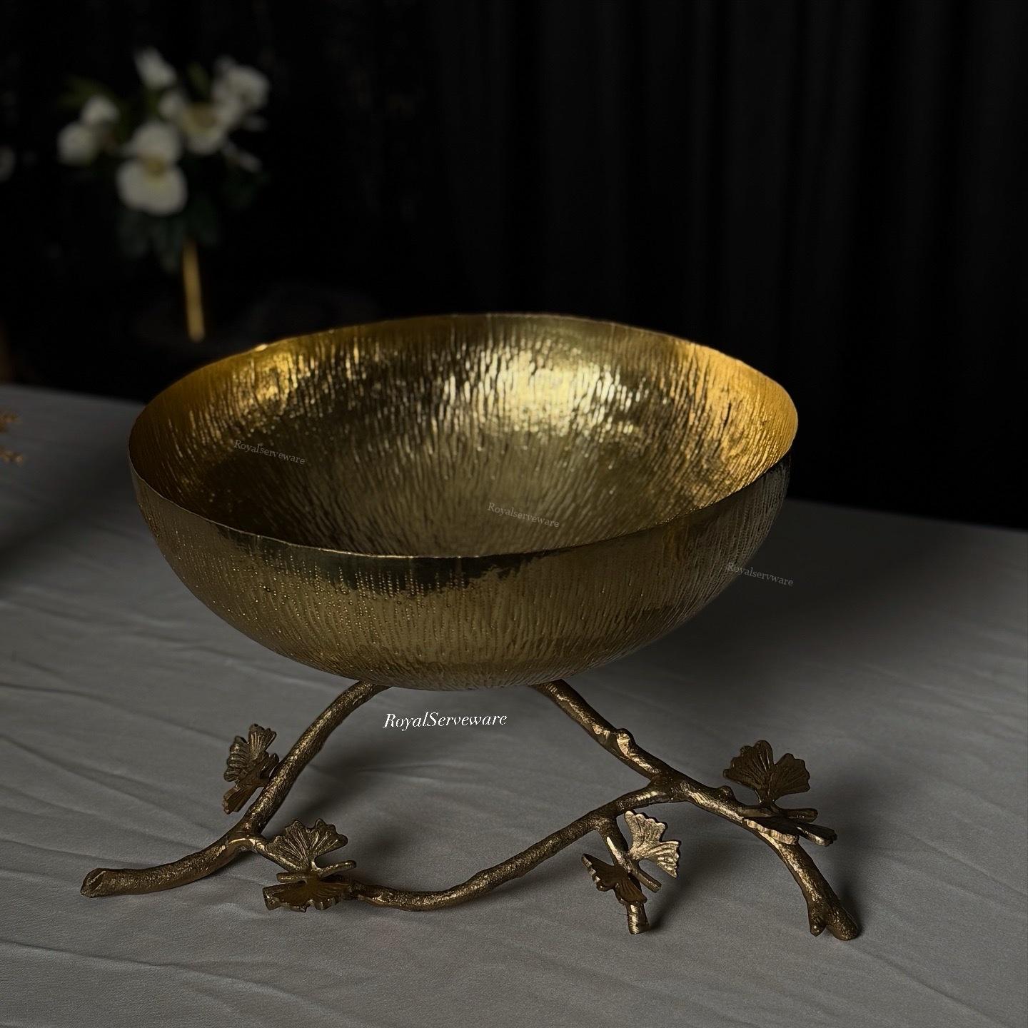 700c868a-4b34-48cb-b974-2444a8982a31 Grand Butterfly bowl - Image 1