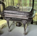 Noir chafing dish