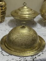 Large brass mandi platter - Image 4