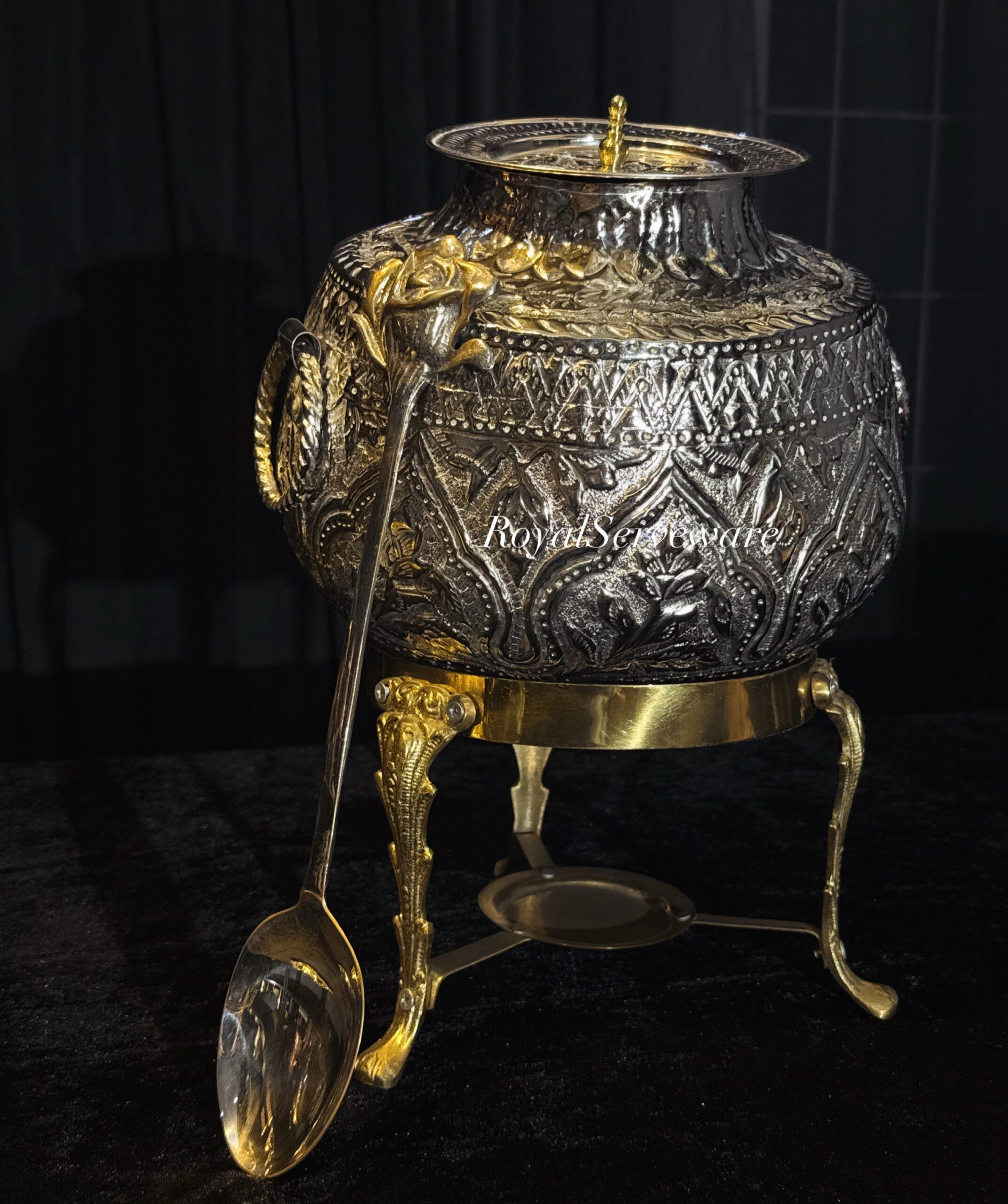 b2617abd-4ad0-4563-a197-1532a7de926d Silver brass daig - Image 1